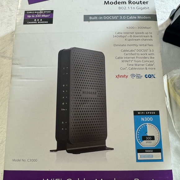 NETGEAR N300 Black Modem Router Combo - Picture 4 of 7